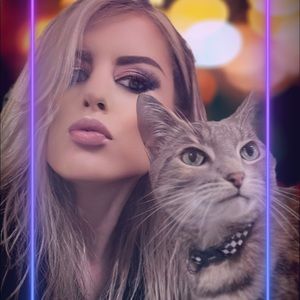 Meet your Posher, Kelly